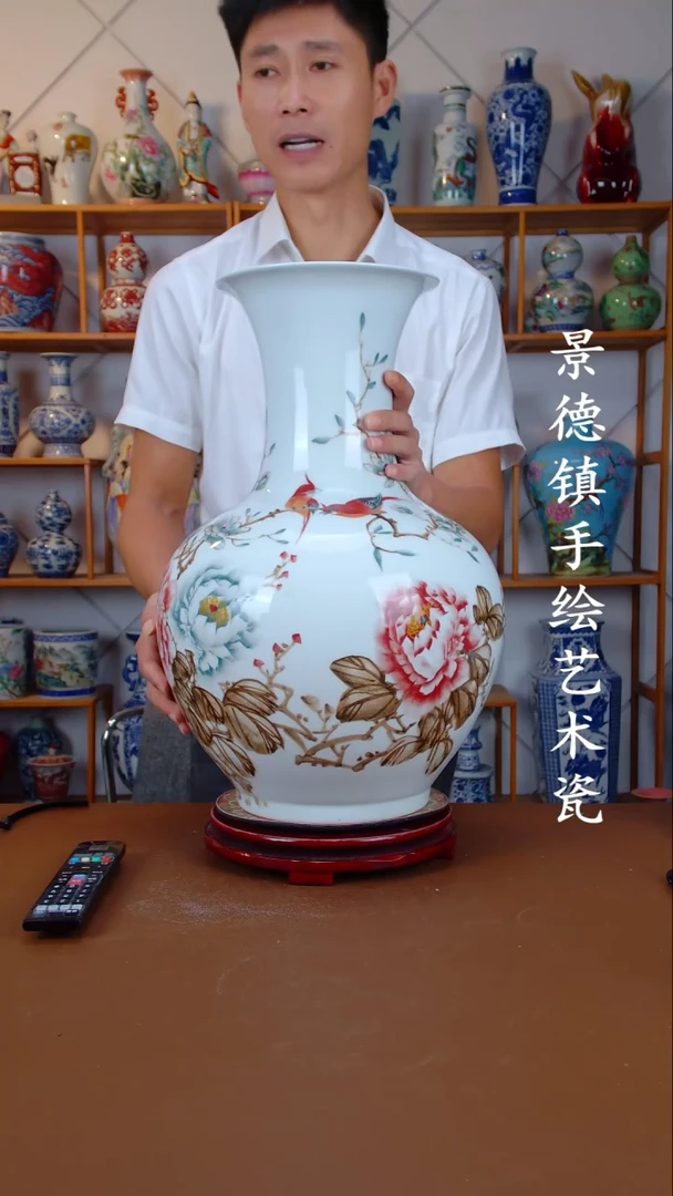 现代景德镇手工手绘陶瓷摆件68