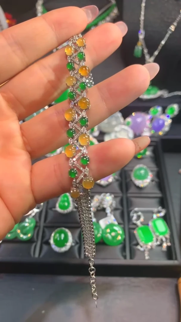 【闪购商品】翡翠手链18K金镶嵌手链