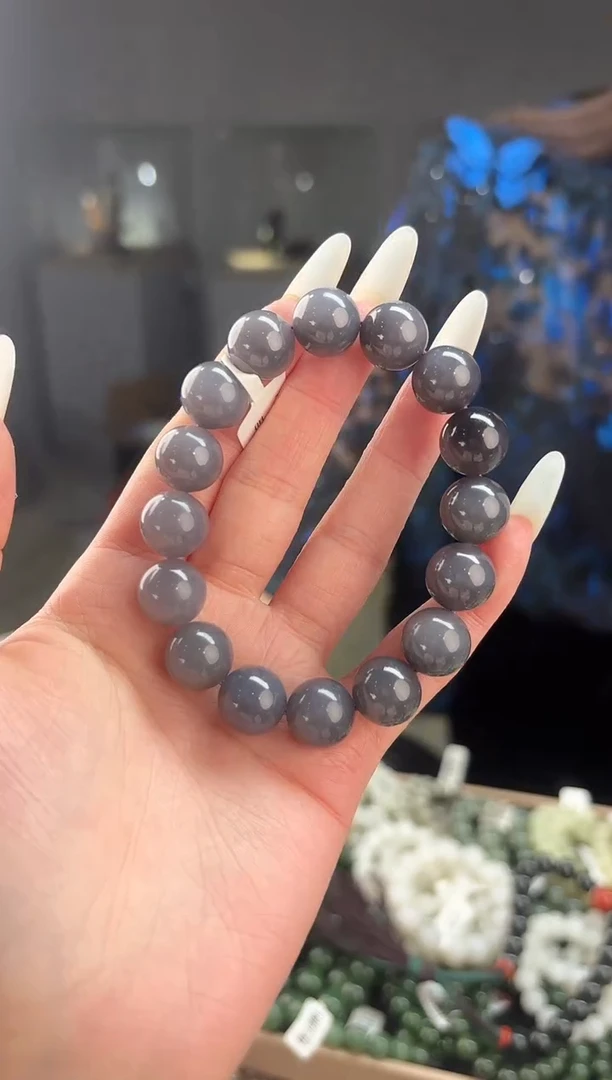 未镶嵌手串和田玉董小姐推荐 多样性发货 拍一发一yz12