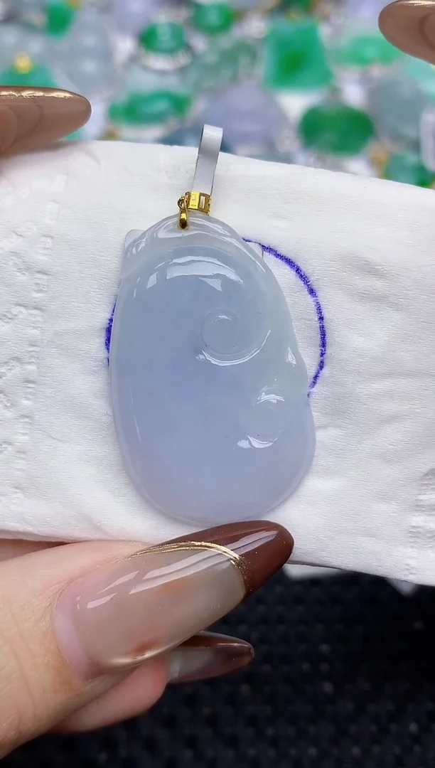 颈饰18K金镶嵌翡翠   天然翡翠A货  百元以上9米证书费自理