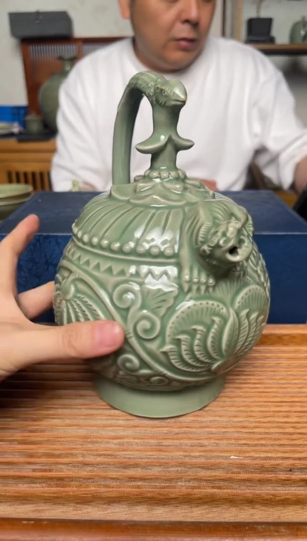 其他手工青瓷三王提梁倒流壶