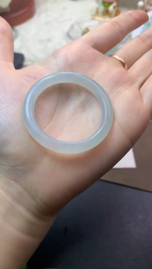 未镶嵌定制翡翠毛货