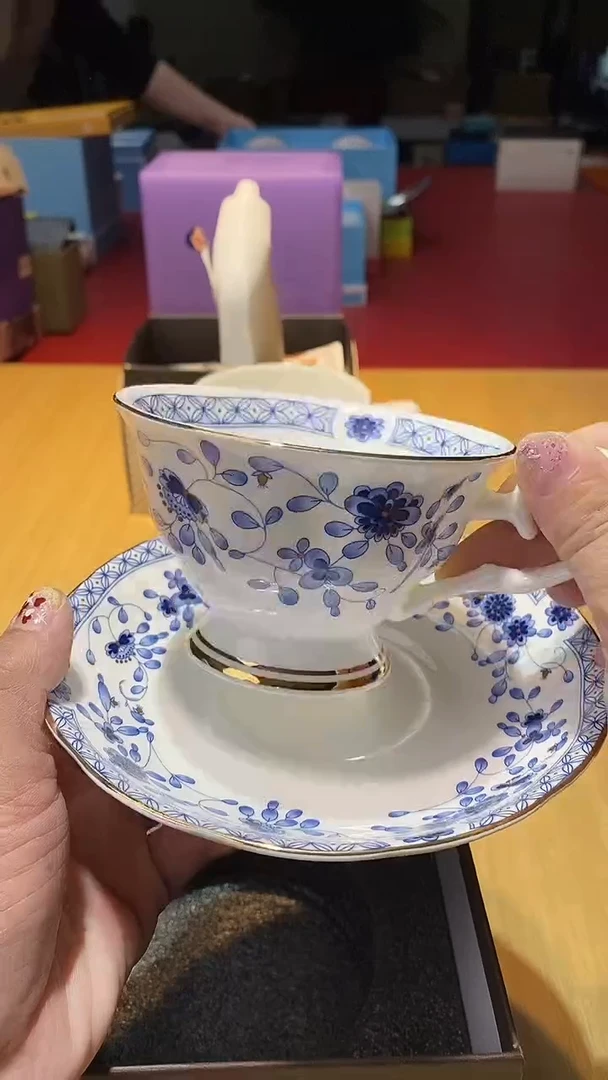 瓷片生活的本意是开心啊@@1