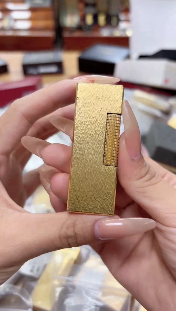 登喜路4代金色树皮纹