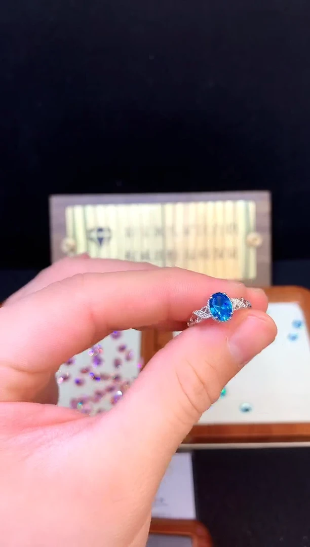 托帕石戒指银S925镶嵌......