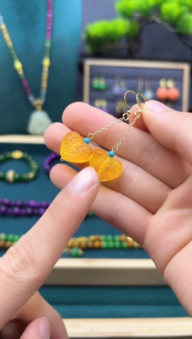 【闪购商品】蜜蜡耳饰14K金镶嵌E209