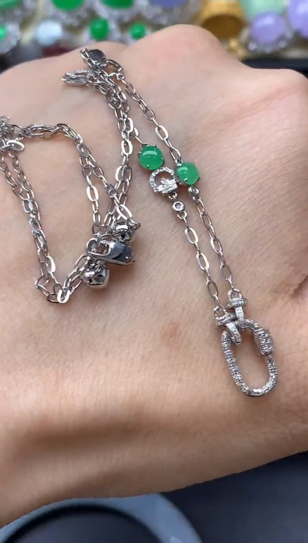 颈饰18K金镶嵌翡翠672-中国好珍宝