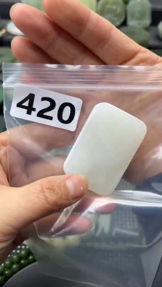 未镶嵌和田玉珠宝半成品牌子