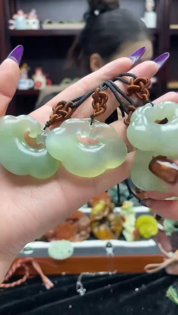 岫玉未镶嵌吊坠·多样性发货*拍一发一