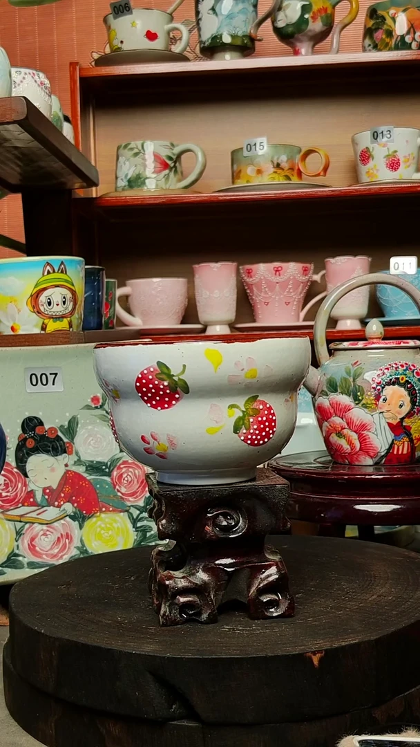 摆件陶景德镇手绘创意陶瓷有瑕