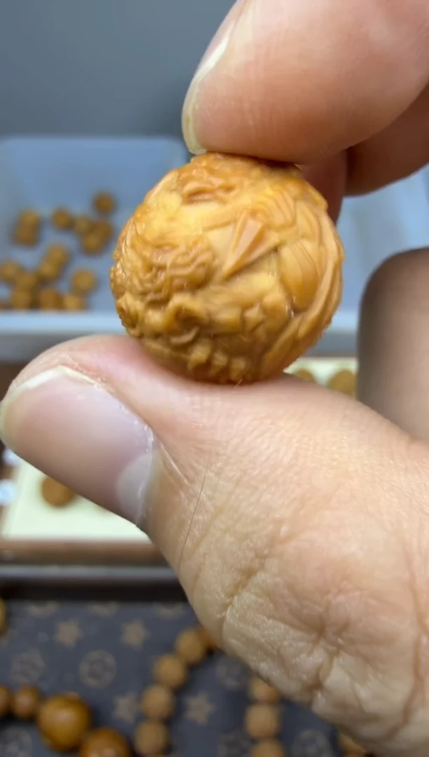 吊坠猴头核桃大鹏鸟