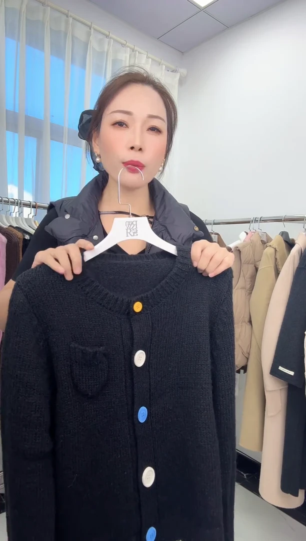 点**空黑色彩扣福利999999999