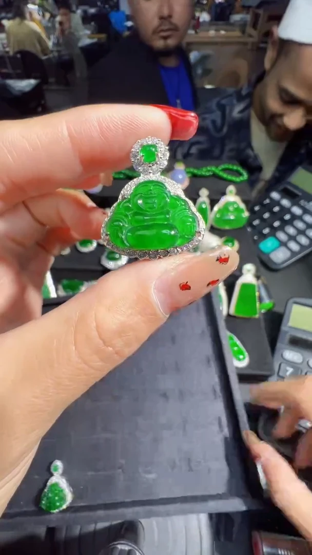 【闪购商品】定制翡翠未镶嵌佛公商品多样性发货1