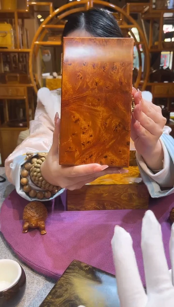 香樟木黄金樟满留疤首饰文玩盒18*10*6（微瑕）