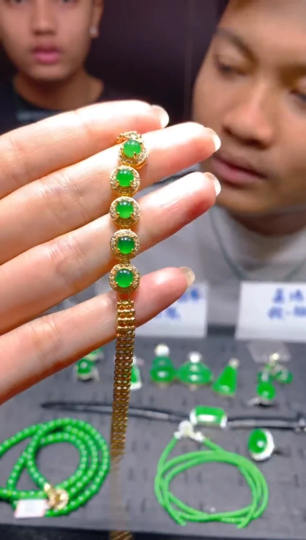 未镶嵌定制翡翠150多样性发货（发其一）