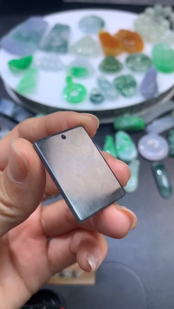 【闪购商品】定制翡翠未镶嵌翡翠