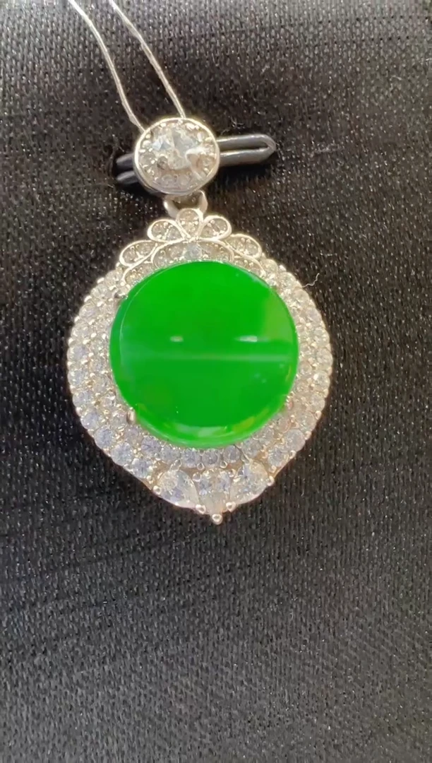 【闪购商品】翡翠吊坠(不含链)银S925镶嵌