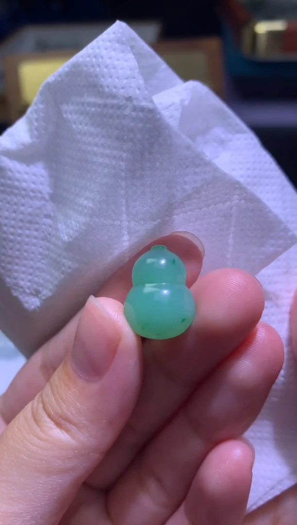 未镶嵌定制翡翠毛货