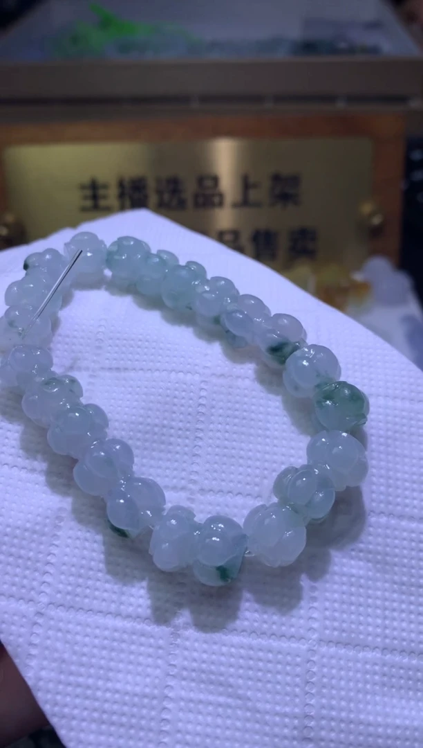 未镶嵌定制翡翠毛货