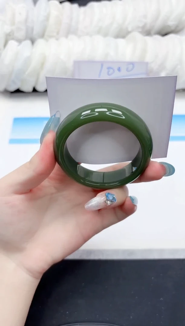 石英质玉手镯未镶嵌28-54