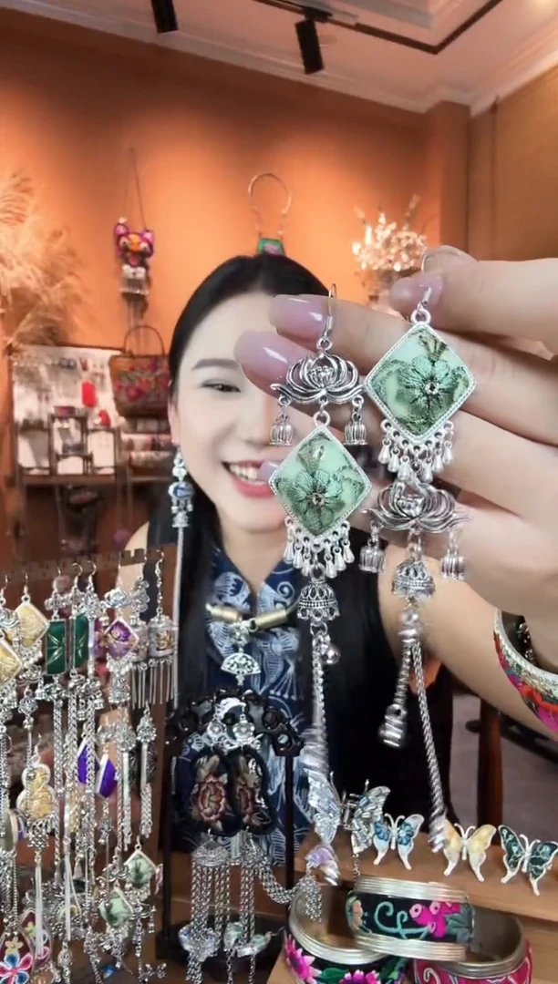 刺绣纯手工民族风耳环