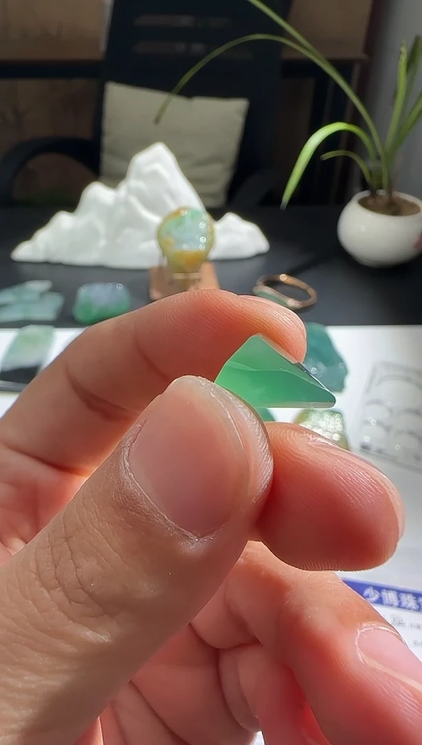 未镶嵌定制翡翠缅甸A货翡翠