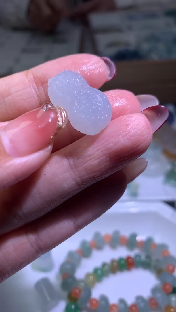 【闪购商品】定制翡翠未镶嵌毛货