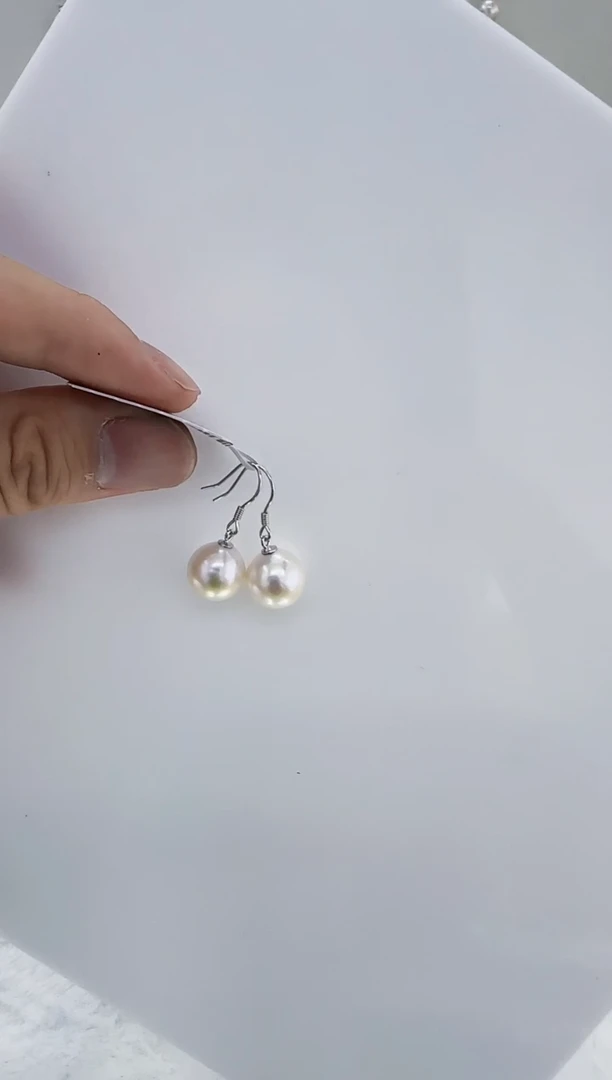 银S925镶嵌淡水珍珠DA曼塔珍珠耳钩 y484