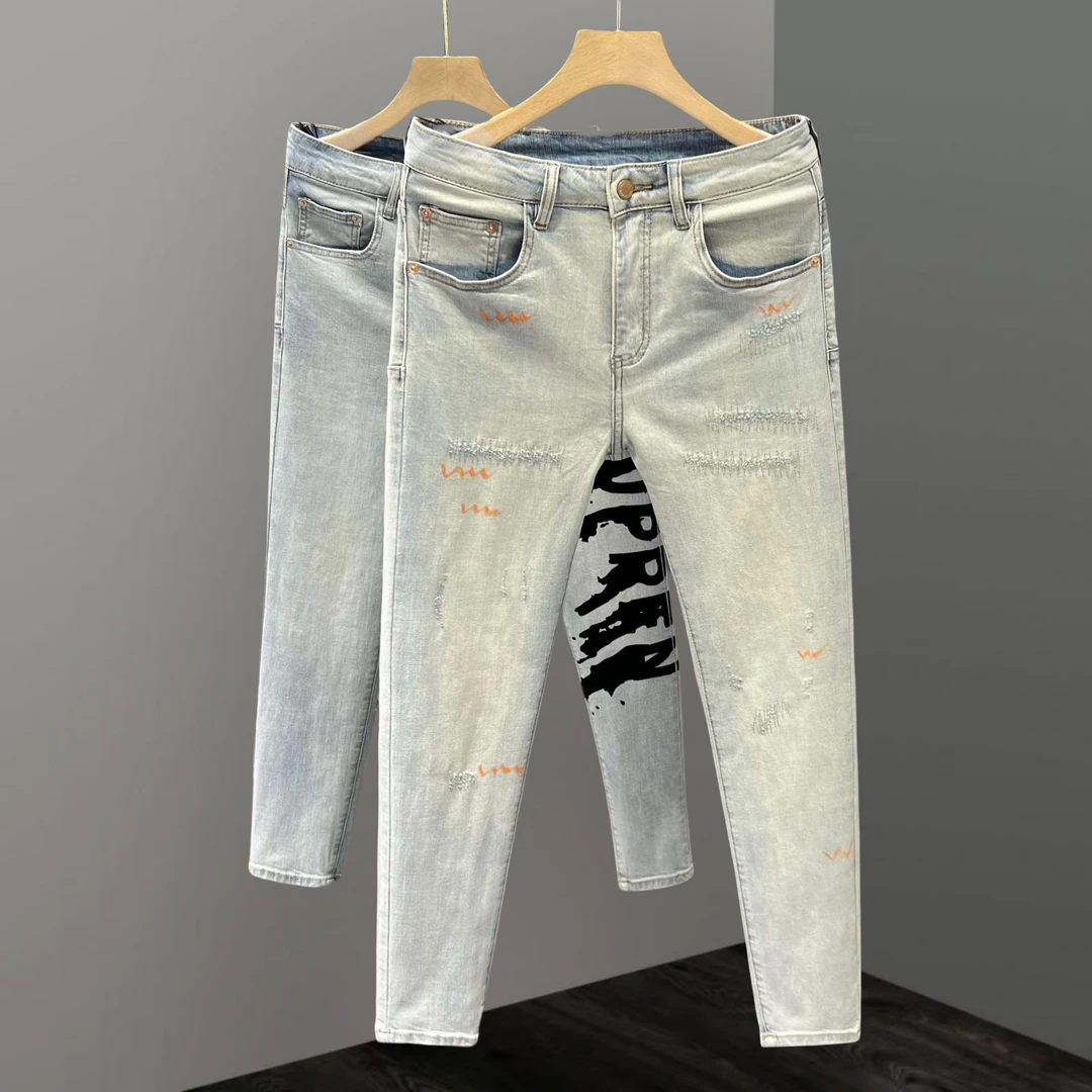 Jeep吉普春秋季水洗破洞牛仔裤涂鸦百搭修身小脚裤男士复古九分裤