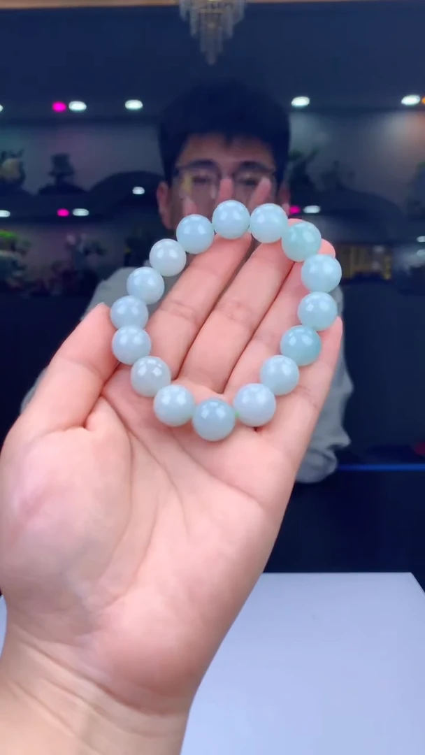 【闪购商品】翡翠颈饰未镶嵌天然A货翡翠（拍一发一)