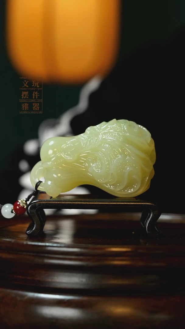 玉《丰满白菜》手把件摆件