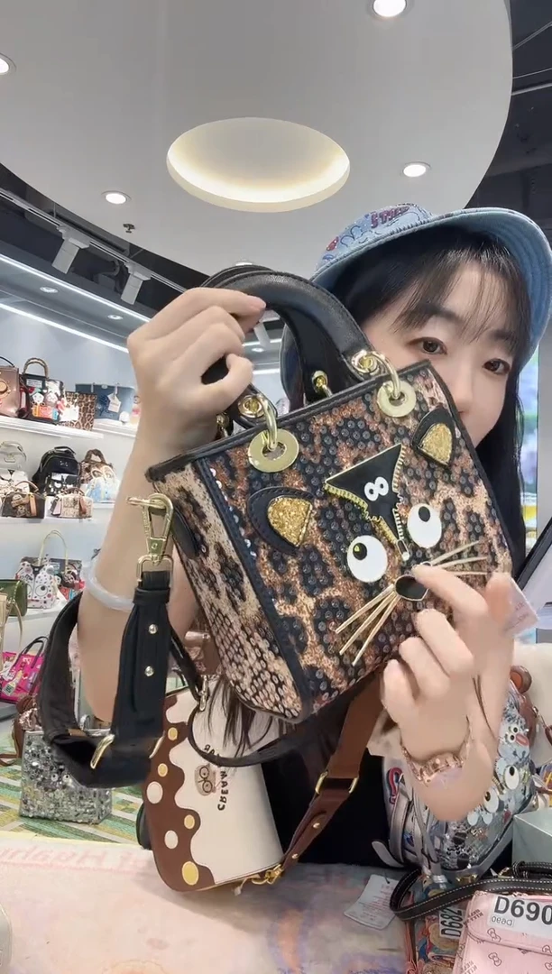 牛皮闪电购箱包2866豹纹
