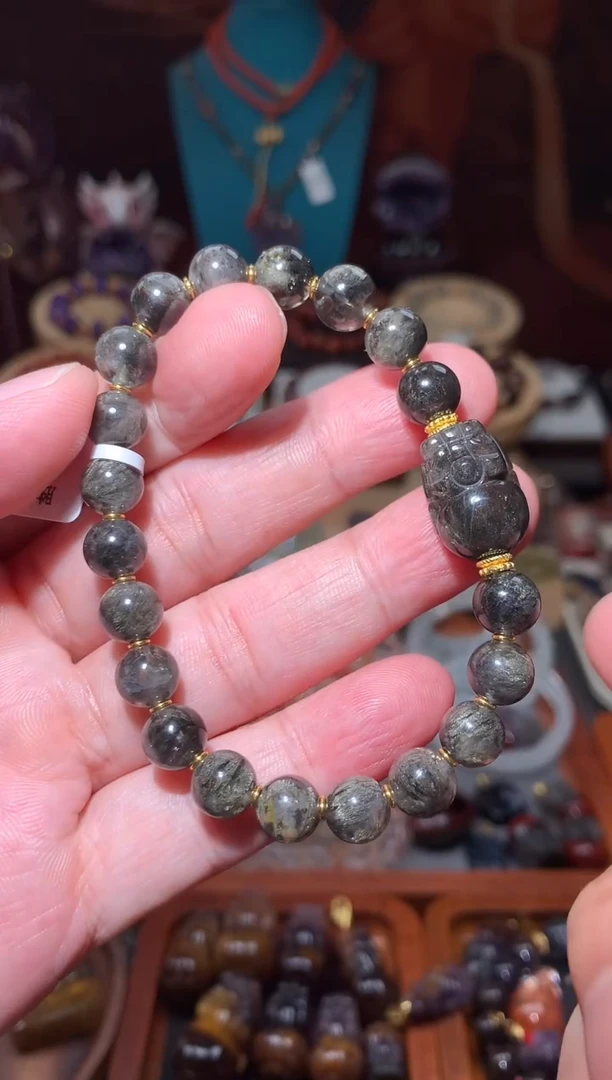 水晶珠宝半成品未镶嵌黑羽极光貔貅手串