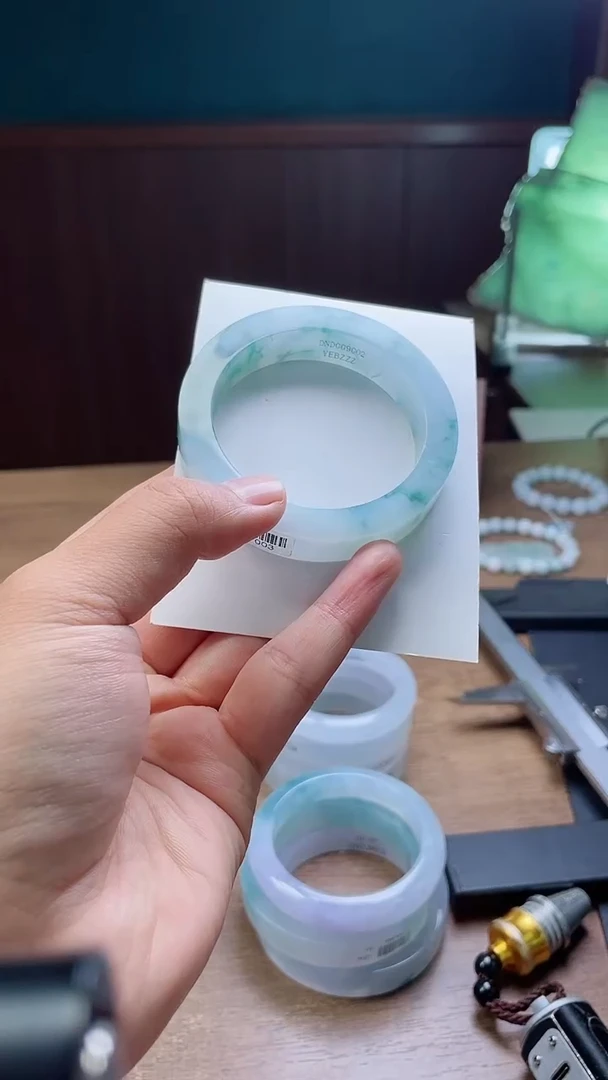 定制翡翠手镯未镶嵌雨*定制