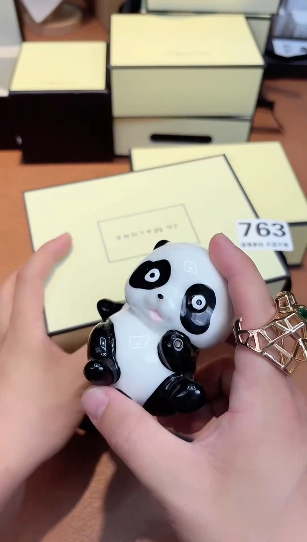 瓷片吗*轰763*************