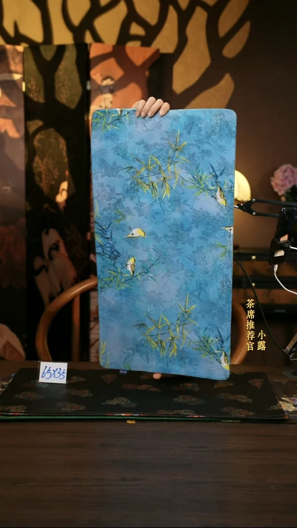 香云纱   蓝底翠鸟竹子6535