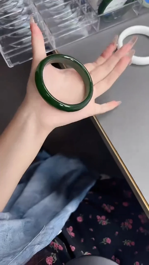 和田玉手镯未镶嵌257-1-61