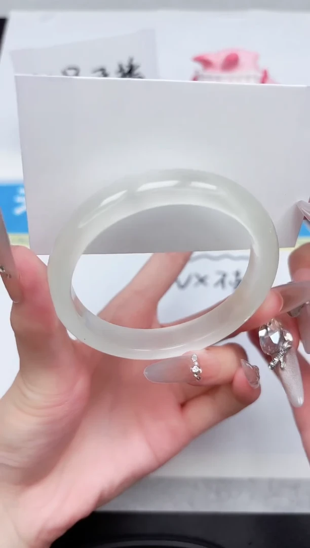 石英质玉手镯未镶嵌466-58