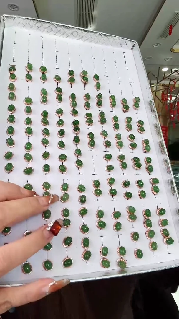 【闪购商品】和田玉耳饰银S925镶嵌耳钉多样发一个