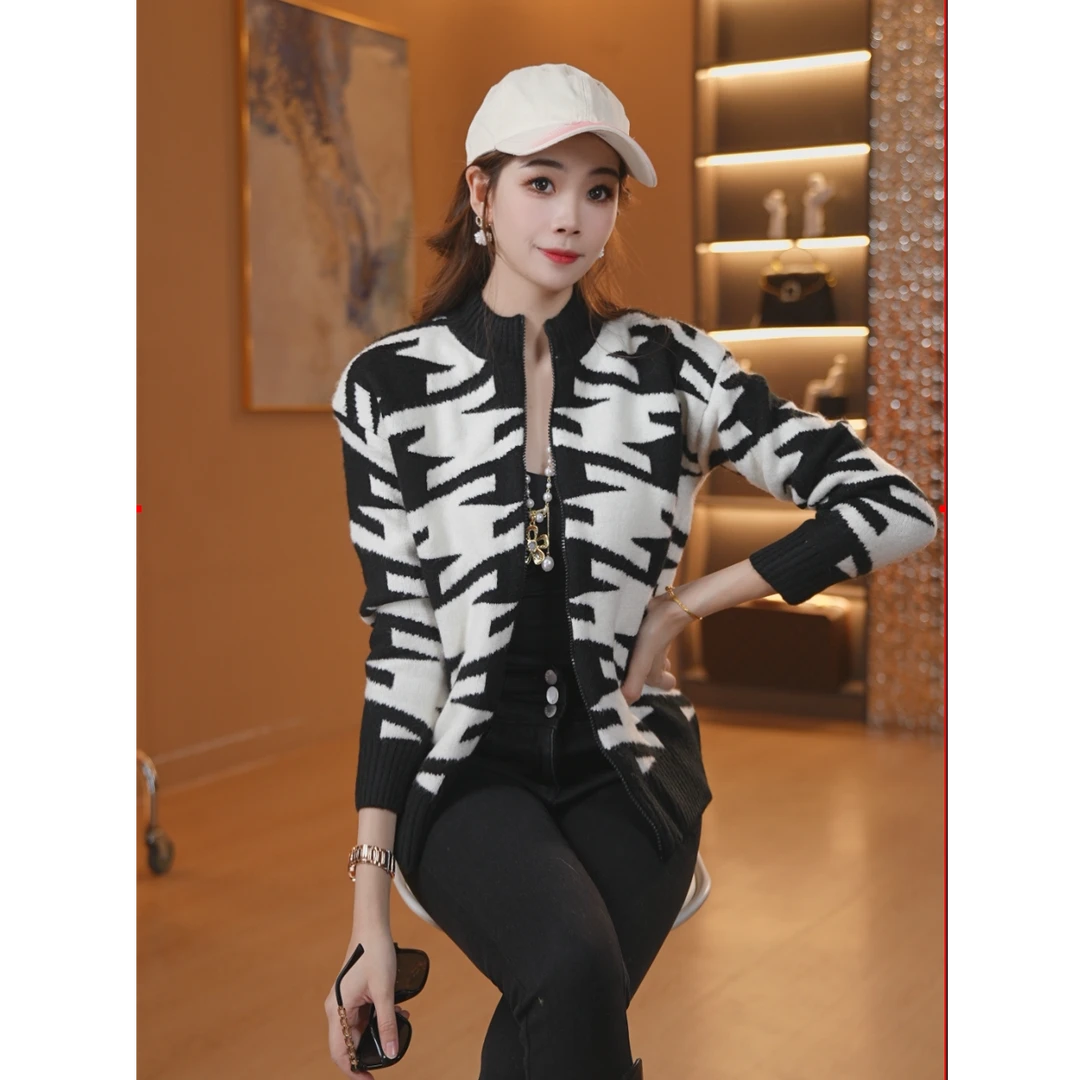 K5SB6290#撞色针织长袖秋冬季毛衣女装拉链圆领开衫黑白
