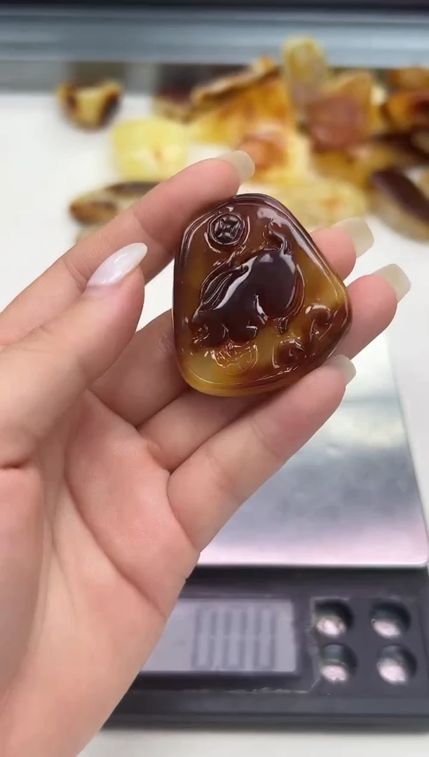 裸石蜜蜡未镶嵌琥珀蜜蜡吊坠