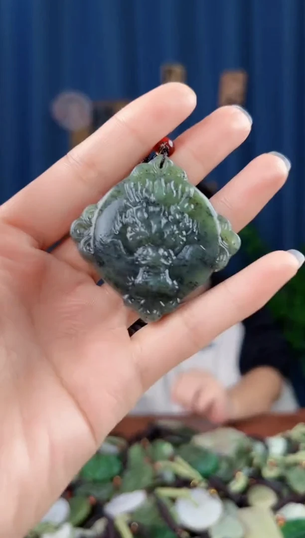 未镶嵌和田玉挂件拍一发一