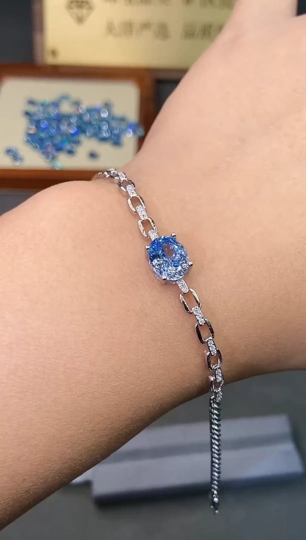 银S925镶嵌手链海蓝宝石........