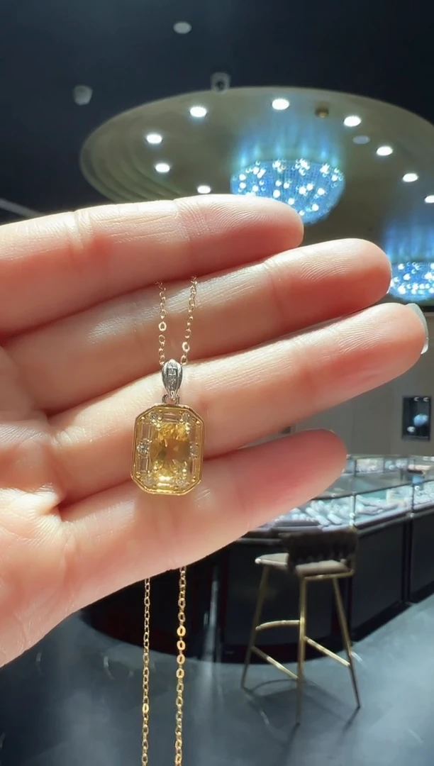 【闪购商品】水晶吊坠(赠链)银S925镶嵌74】多样性发其一