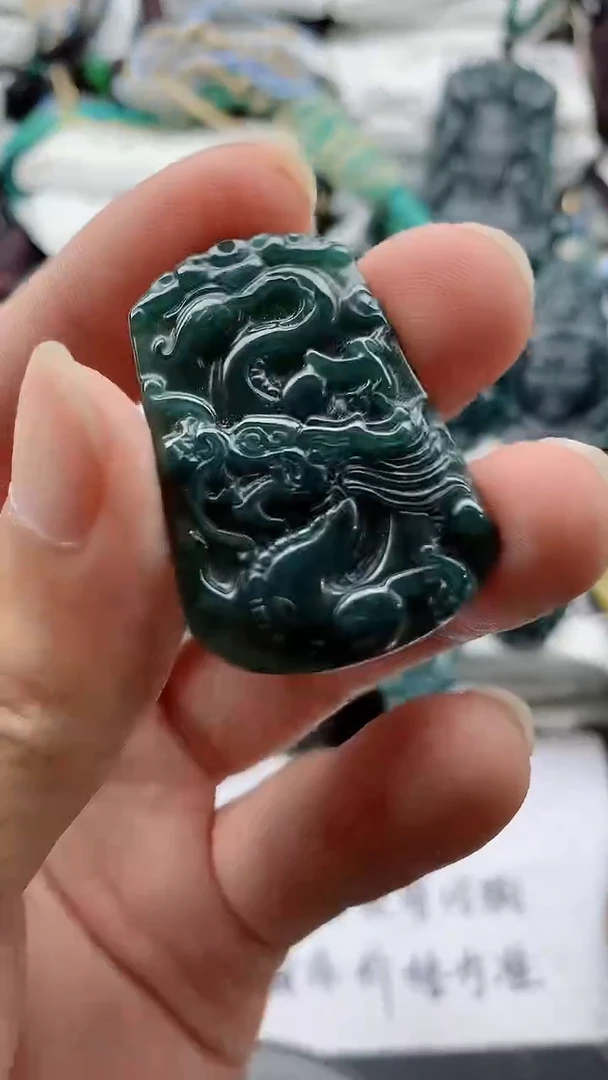 翡翠未镶嵌颈饰888