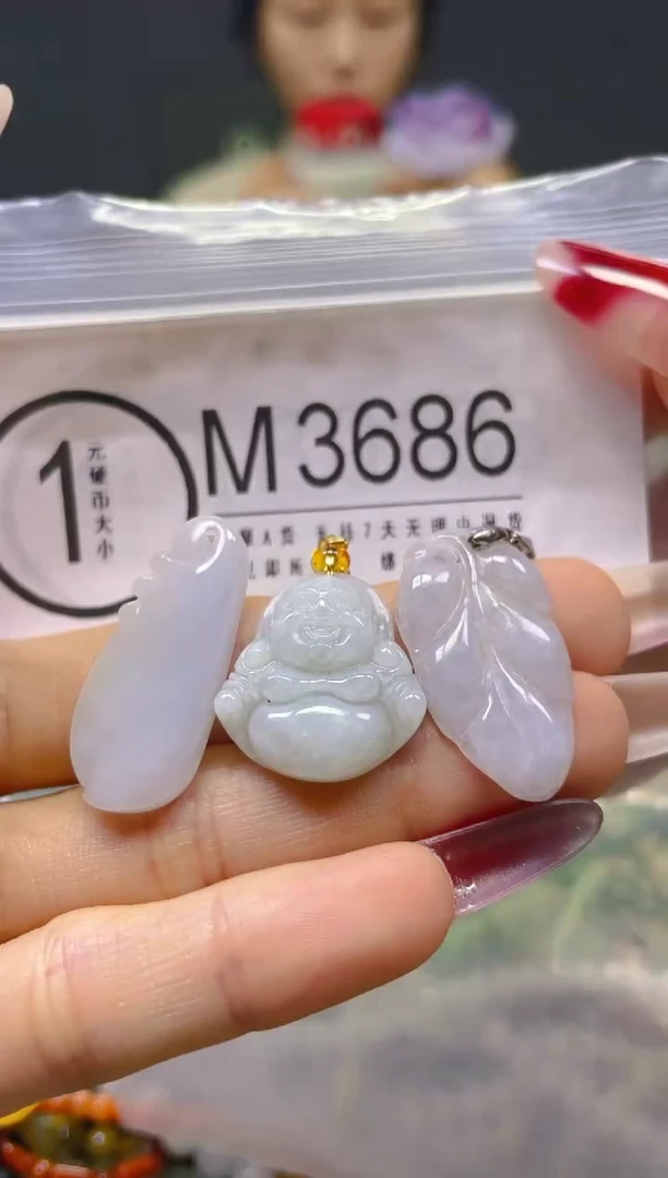 颈饰未镶嵌翡翠/M/翡翠A货，一件也是批发价