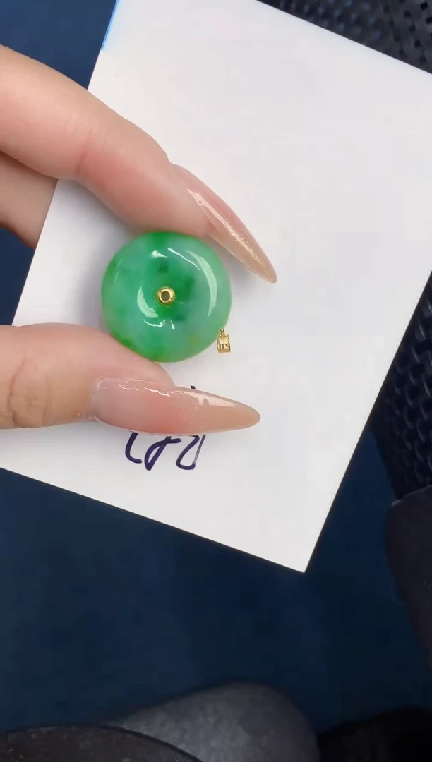 【闪购商品】翡翠颈饰18K金镶嵌000000000