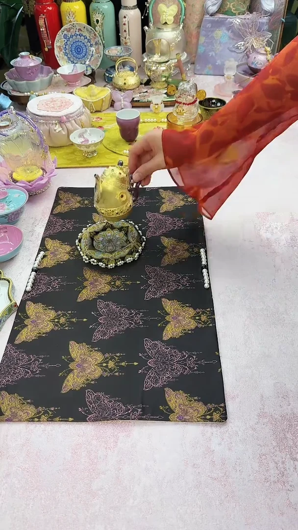 73梦蝶轻舞钉珠茶席
