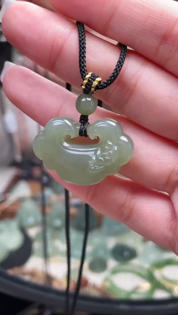 颈饰未镶嵌和田玉福利款