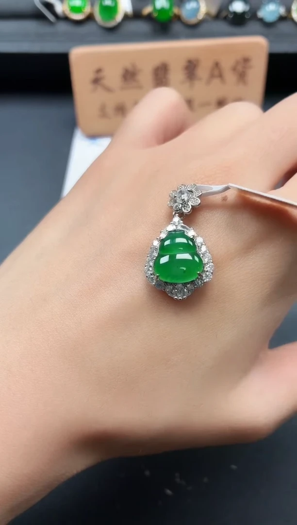 银S925镶嵌戒指翡翠1111